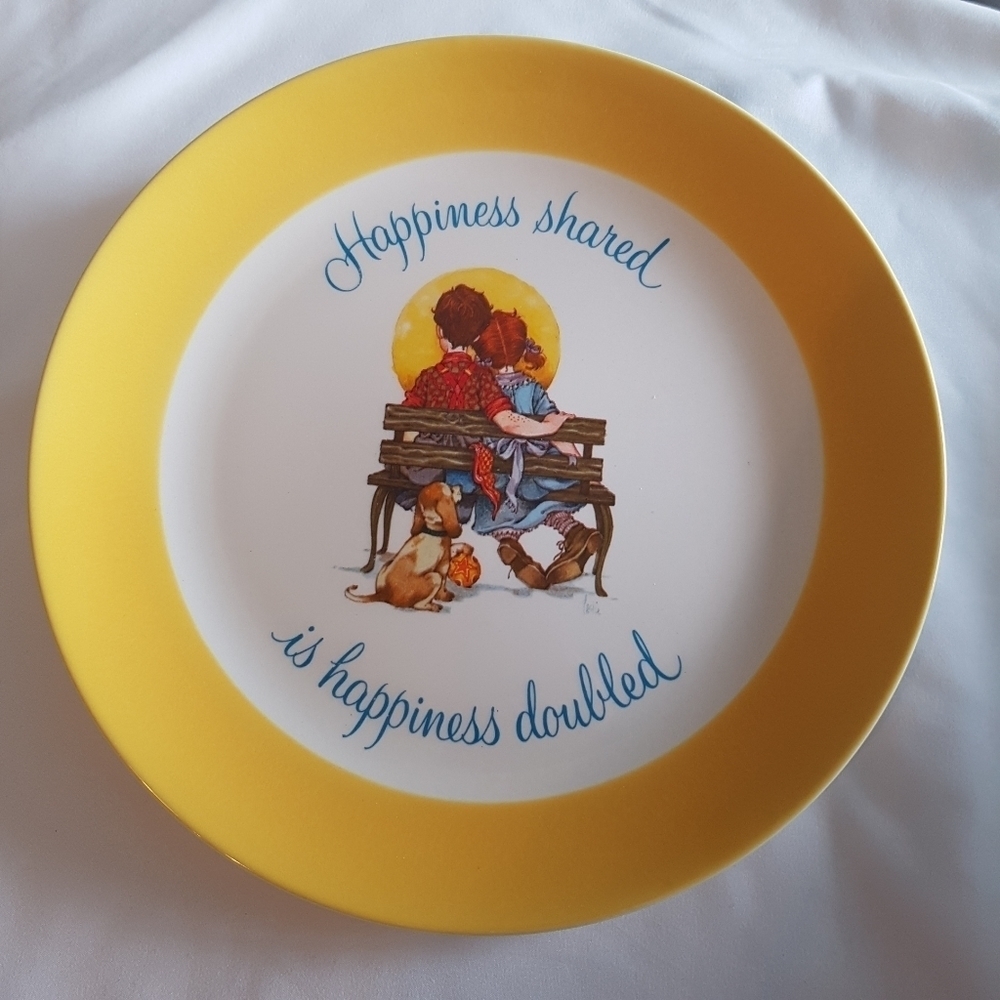 Gibson Greeting Happiness plate